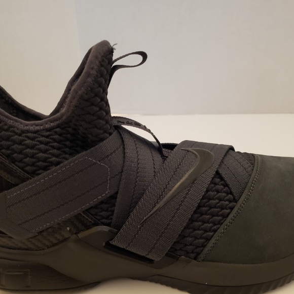 Lebron Soldier Zero dark thirty a04054-002 - Picture 4 of 7